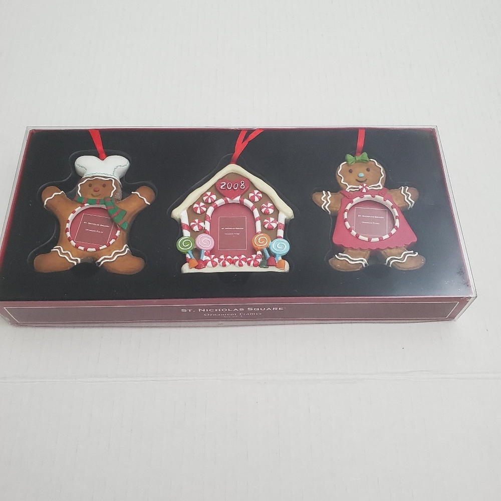ST. Nicholas Square Ornament Frames Set of 3.